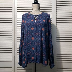 Dip Popover Blouse Women's 3X Blue Geometric Medallion Tie Neck Button Cuff Boho